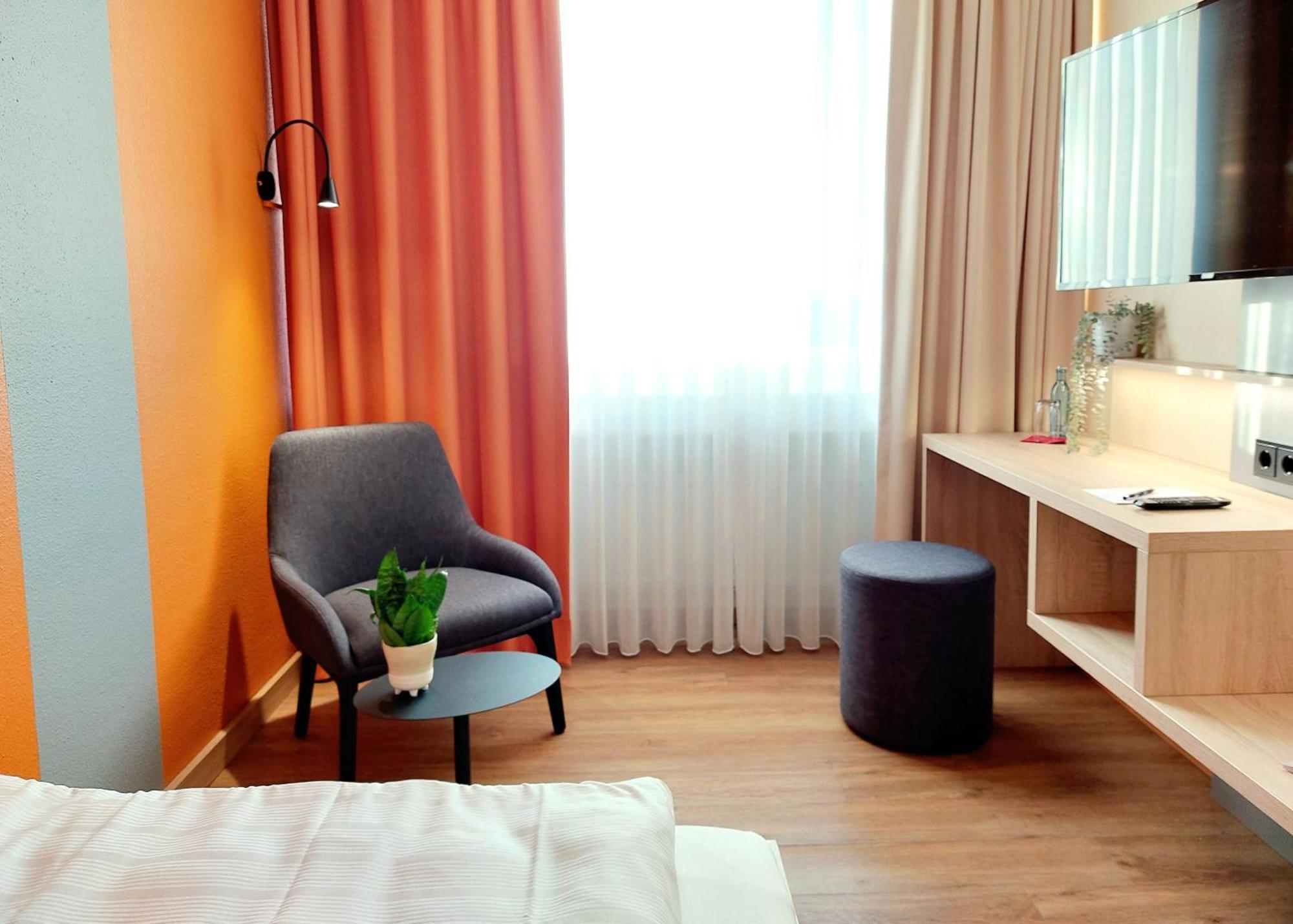 Heinrich Pesch Hotel Ludwigshafen am Rhein Exteriör bild